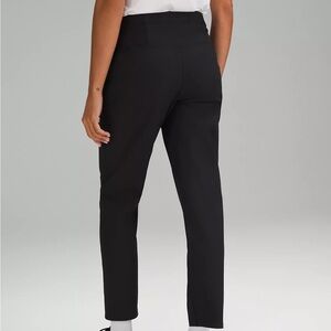 Lululemon Warpstreme Multi-Pocket Mid-Rise Golf Pant 28"